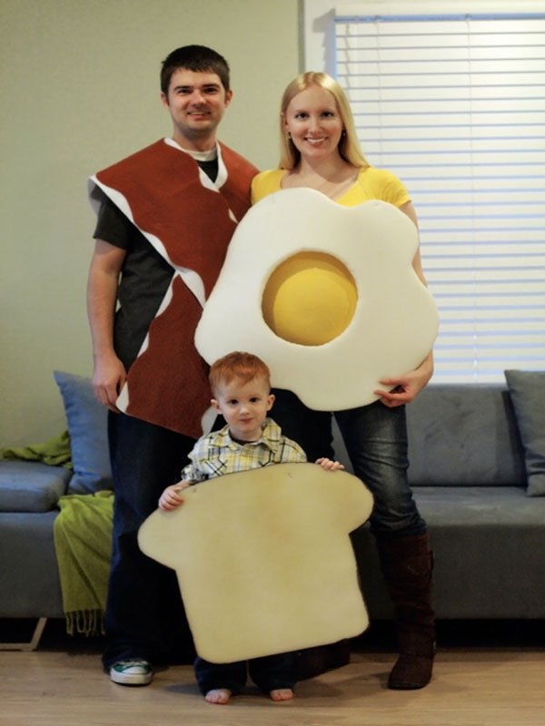 Halloween Styling: 15 Easy, downright, and Creative Maternity Costumes