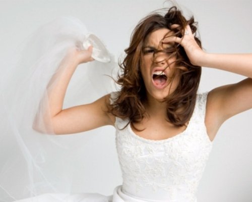 10 Mistakes Brides Make When Choosing Their Wedding Dress 