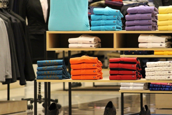 Casual Wear Vs. Formal Wear: Which One Do You Prefer?
