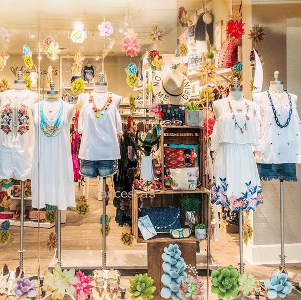 Francesca’s Review — Is This Boutique Really a Fabled Wonderland of Baubles and Treasures