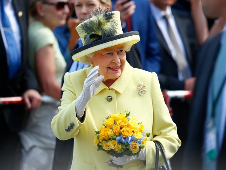 What Fashion Rules The Royal Family Has To Follow
