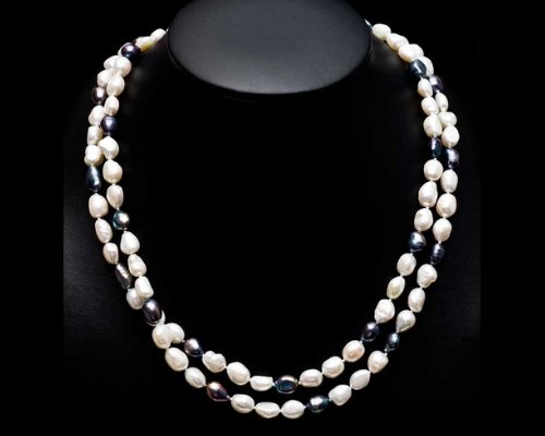 Wedding Jewelry Guide to wedding dresses for the bride’s mother on a budget!